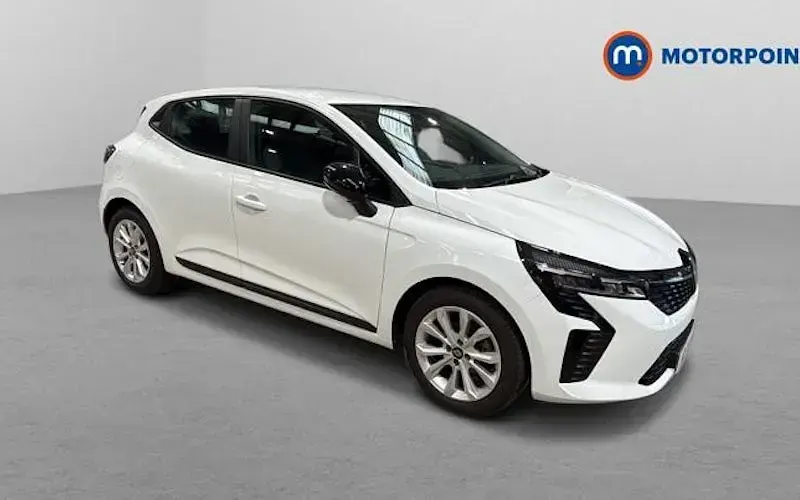 Used Renault Clio Evolution 90 HP (66 kW) 2024 Hatchback