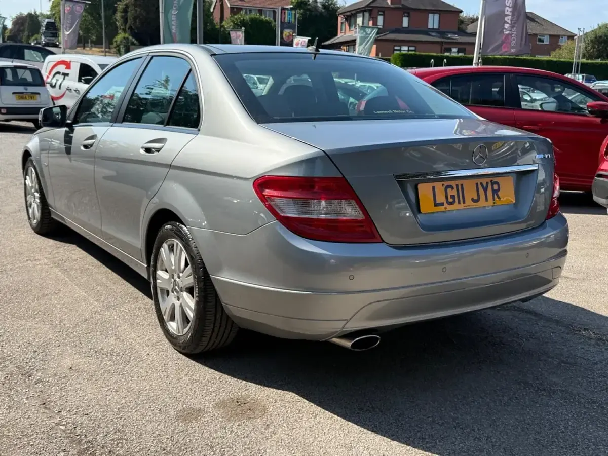 Used Mercedes C180 Executive 2011 Silver Sedan