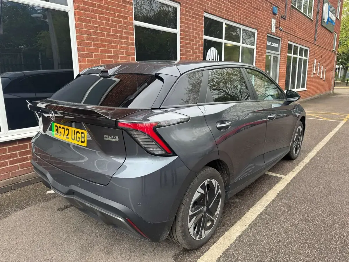 Used MG MG4 EV SE 319 kW (435 HP) 2022 Grey Hatchback