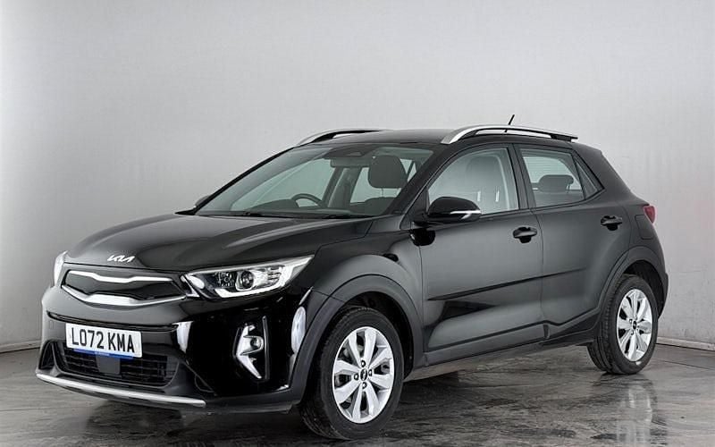 Second-hand Kia Stonic 101 CP (74 kW) 2023 Negru SUV