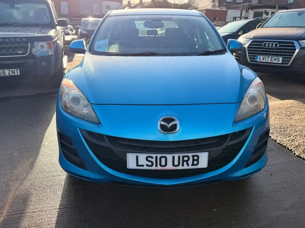 Używany Mazda 3 105 KM (77 kW) 2010 Niebieski Hatchback
