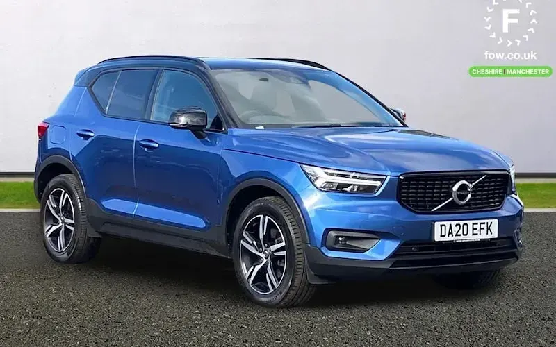 Used Volvo XC40 R-Design 197 HP (144 kW) 2020 SUV