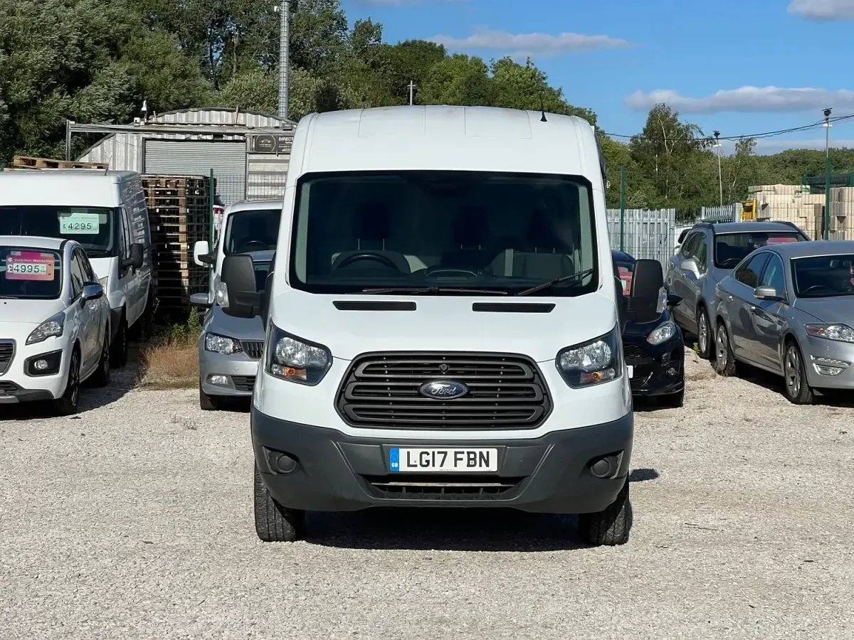 Used Ford Transit 130 HP (95 kW) 2017 White Van