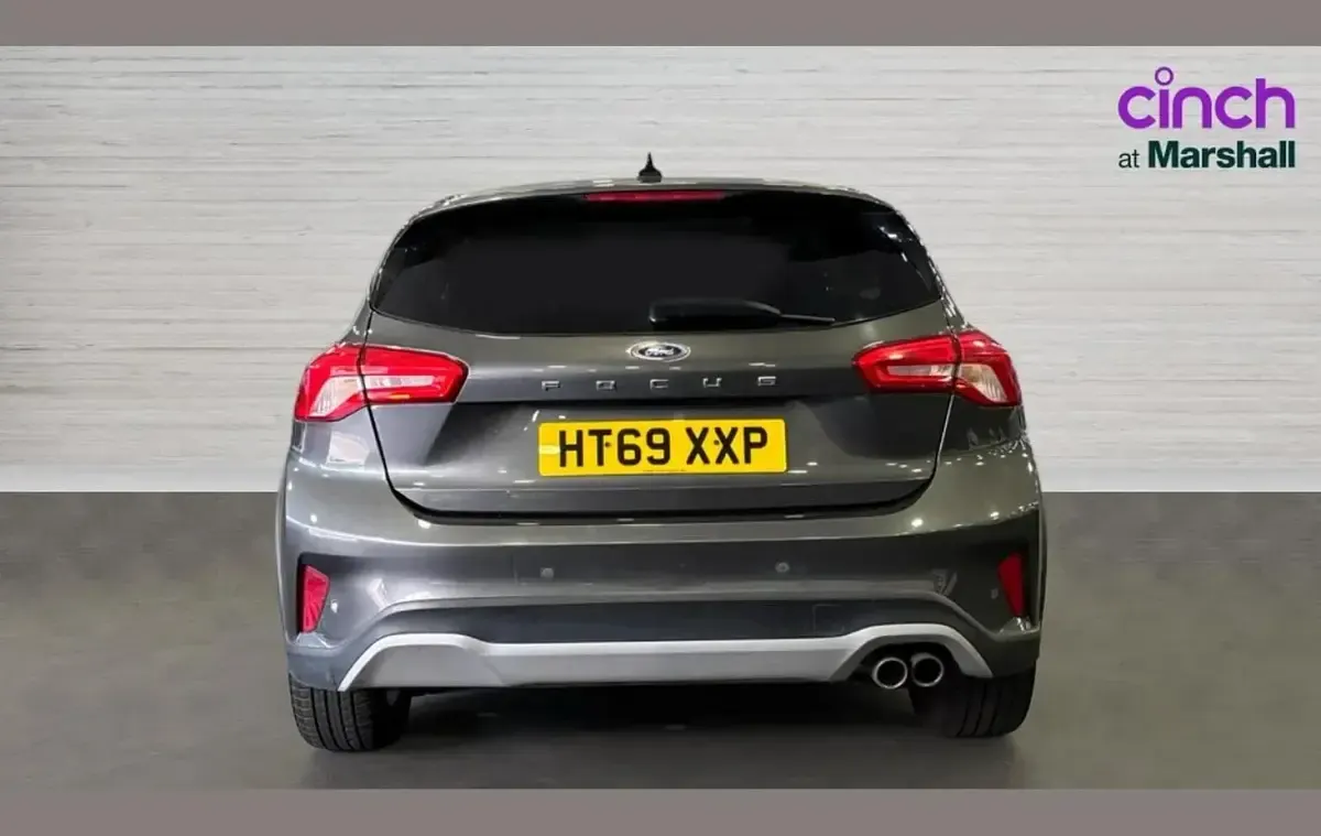 Used Ford Focus Active X 125 HP (91 kW) 2020 Grey Hatchback