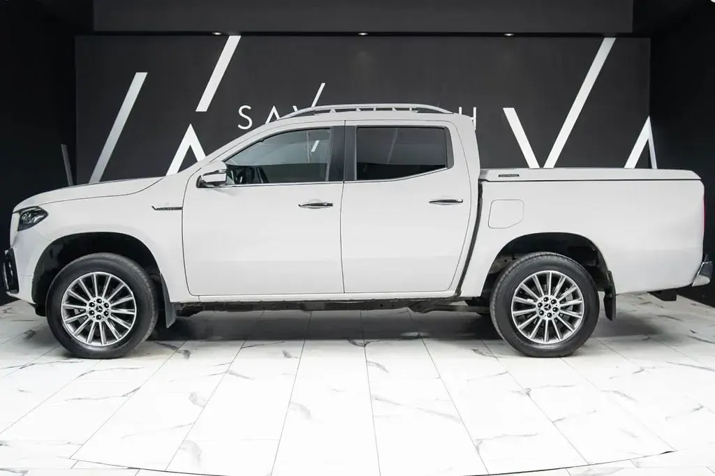 Used Mercedes X350 254 HP (186 kW) 2018 White Pickup