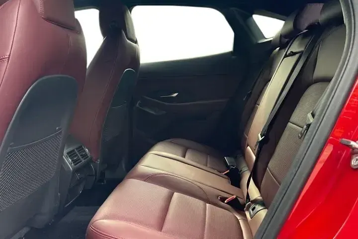 Used Jaguar E-Pace R-Dynamic 201 HP (147 kW) 2024 Red SUV