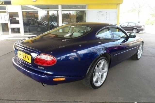 Used Jaguar XKR 400 HP (294 kW) 2003 Coupe