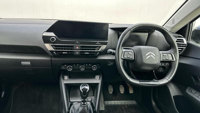 Used Citroën C4 PureTech 102 HP (75 kW) 2022 Grey Hatchback