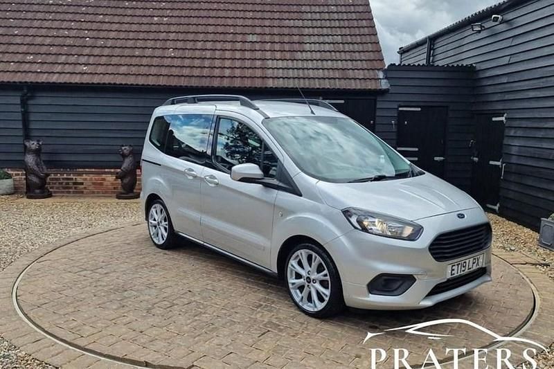 Silver Used 2019 Ford Tourneo Courier Zetec MPV | £6,500 (Fair price) - Image 1/1
