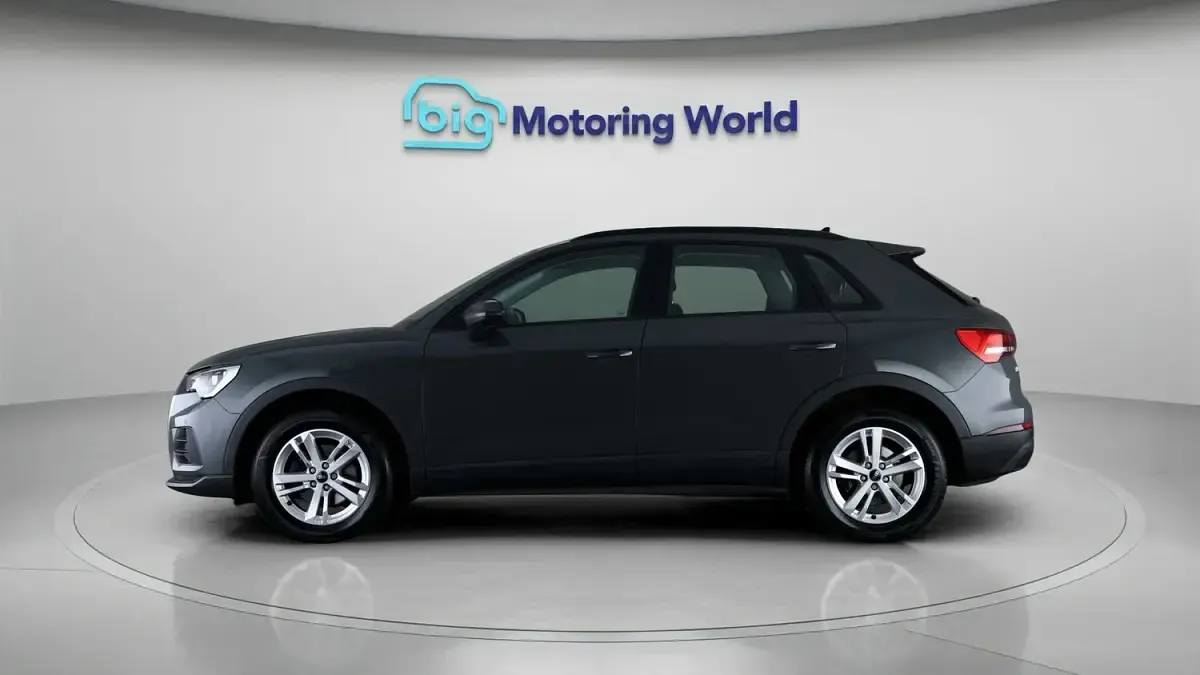 Used Audi Q3 Premium 150 HP (110 kW) 2022 Grey SUV