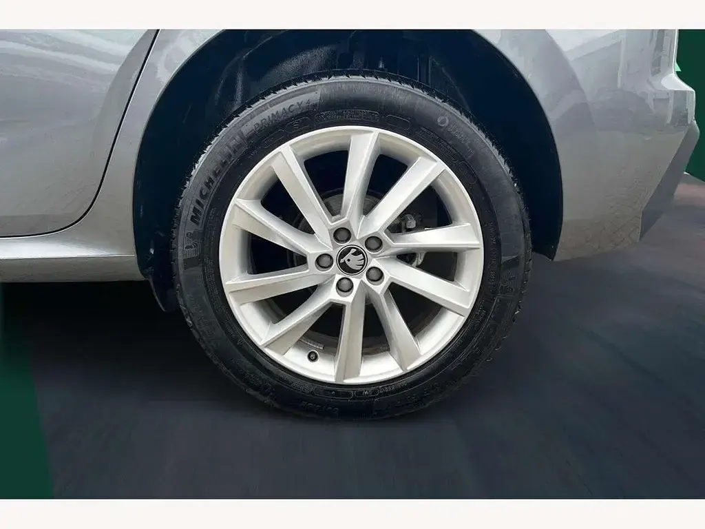 Used Skoda Kamiq SE 95 HP (69 kW) 2025 Grey SUV