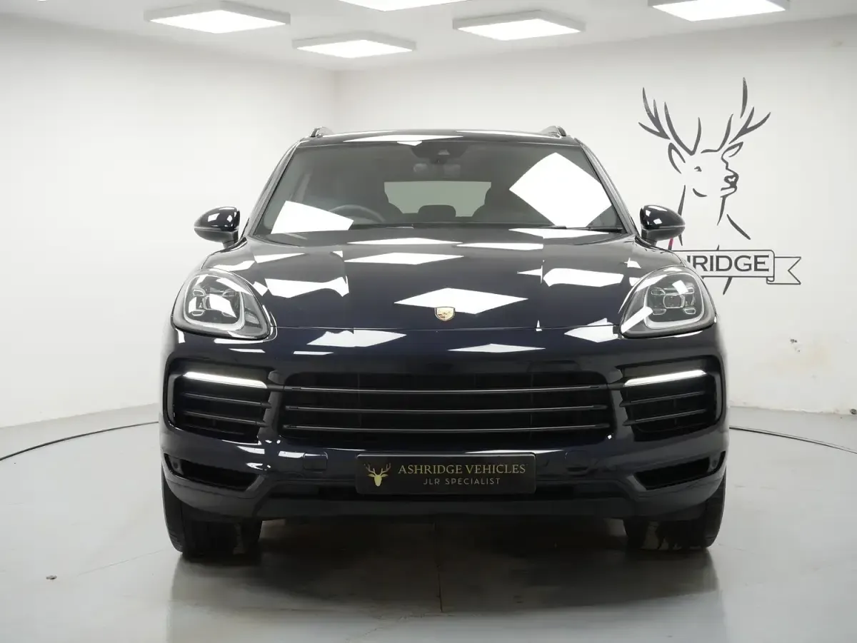 Used Porsche Cayenne Platinum Edition 340 HP (250 kW) 2022 Blue SUV