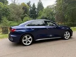 Używany Audi A3 S-Line 2022 Niebieski Sedan/Limuzyna