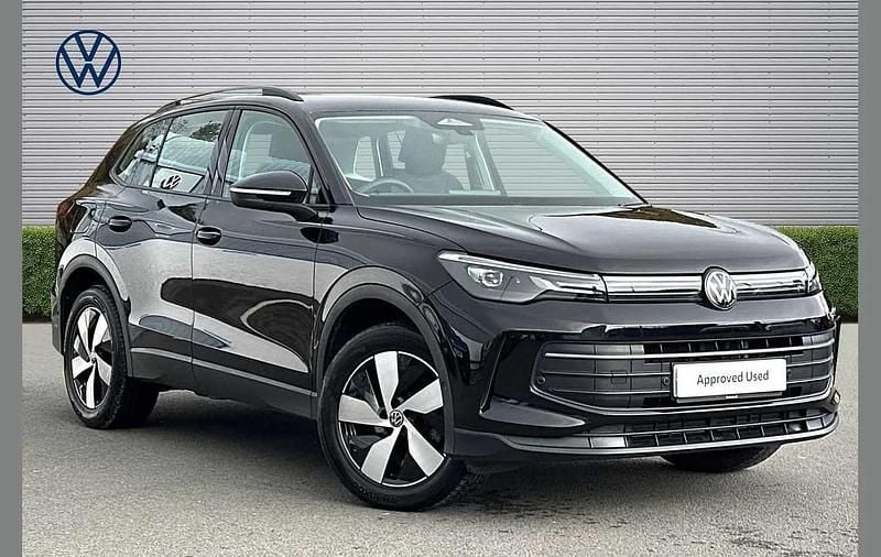 Used VW Tiguan Edition 147 HP (108 kW) 2024 Black SUV