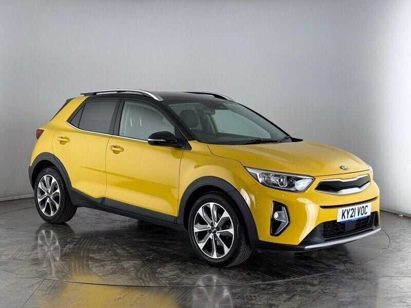 Yellow Used 2021 Kia Stonic 4 SUV | £15,450 (Fair price) - Image 1/3