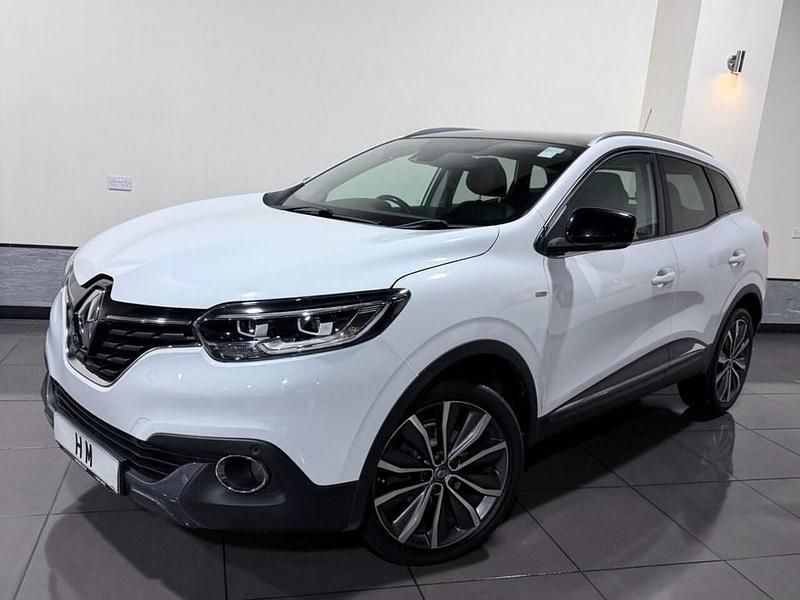 White Used 2018 Renault Kadjar Signature SUV | £5,995 (Super price) - Image 1/4
