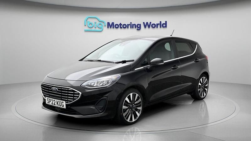 Used Ford Fiesta Titanium 125 HP (91 kW) 2021 Black Hatchback