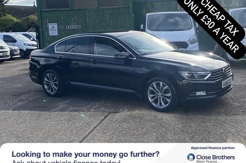 Used VW Passat SE 150 HP (110 kW) 2016 Black Sedan