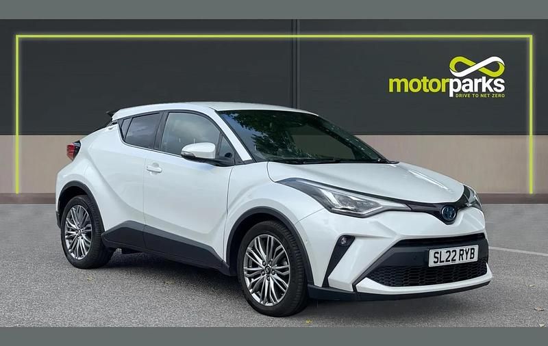 White Used 2022 Toyota C-HR SUV | £20,000 (Fair price) - Image 1/4