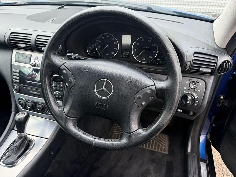 Used Mercedes C180 Avantgarde 2007 Blue Sedan