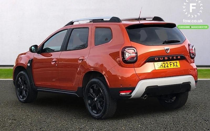 Used Dacia Duster Extreme 150 HP (110 kW) 2022 Orange Estate