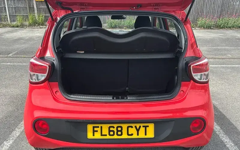 Used Hyundai i10 SE 67 HP (49 kW) 2020 Hatchback