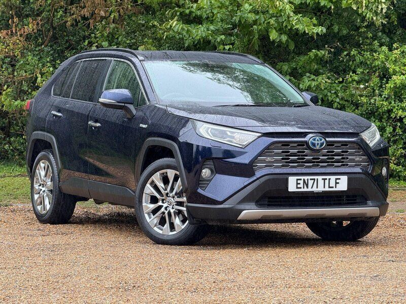 Obsidian blue Used 2022 Toyota RAV4 Hybrid SUV | £27,880 (Good price) - Image 1/4