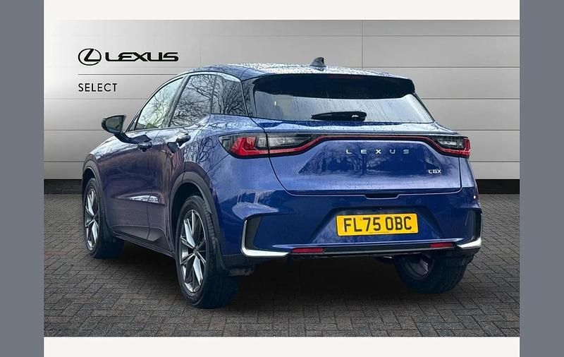Used Lexus LBX 136 HP (100 kW) 2025 Blue SUV