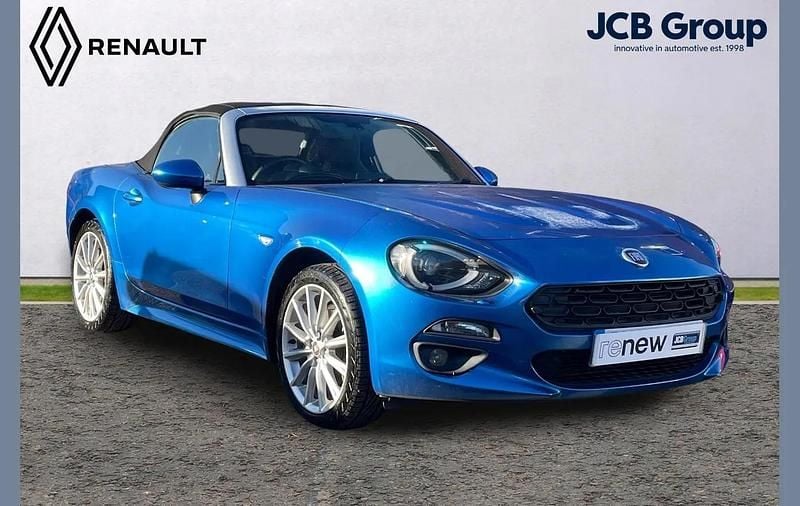 Blue Used 2016 Fiat 124 Spider Lusso Plus Cabriolet | £10,795 (Fair price) - Image 1/3