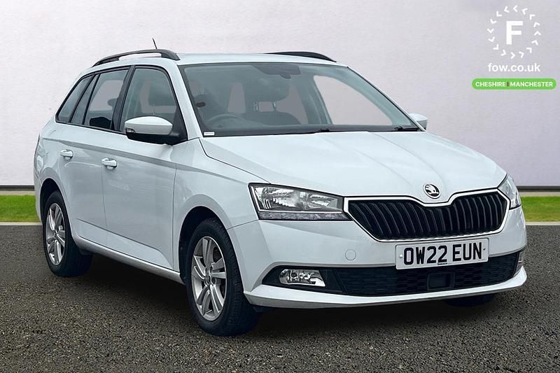 Used Skoda Fabia SE 2022 White Hatchback