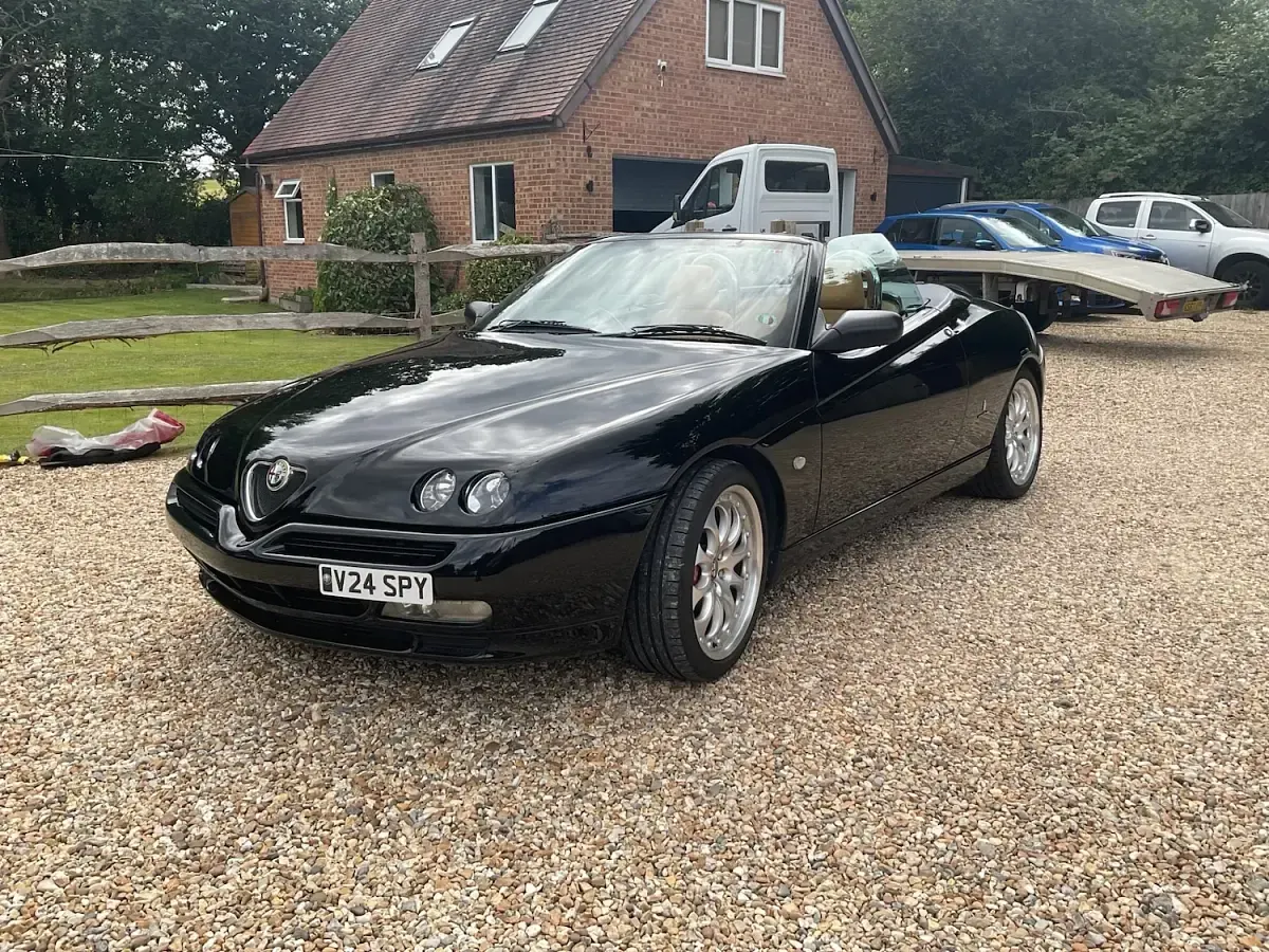 Used Alfa Romeo Spider 218 HP (160 kW) 2003 Black Cabriolet