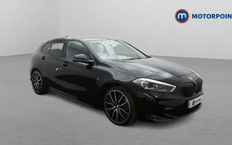 Usado BMW 118 M Sport 136 HP (100 kW) 2024 Citadino