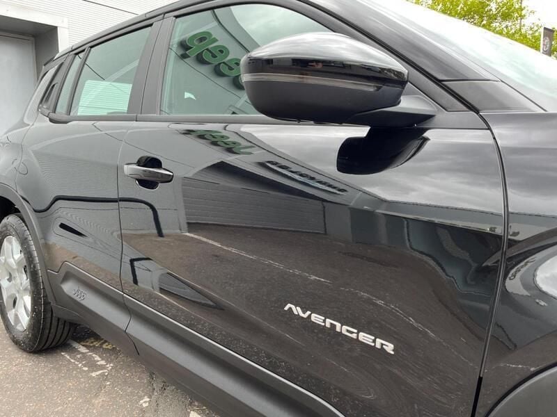 Red Used 2024 Jeep Avenger Altitude SUV | £21,995 (Fair price) - Image 1/4