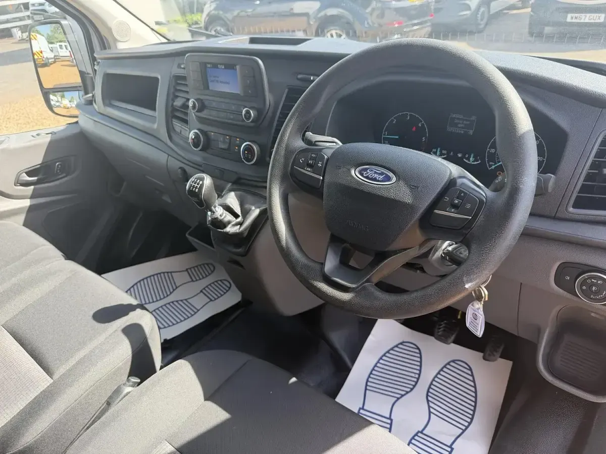 Used Ford Transit S 2022 White Van