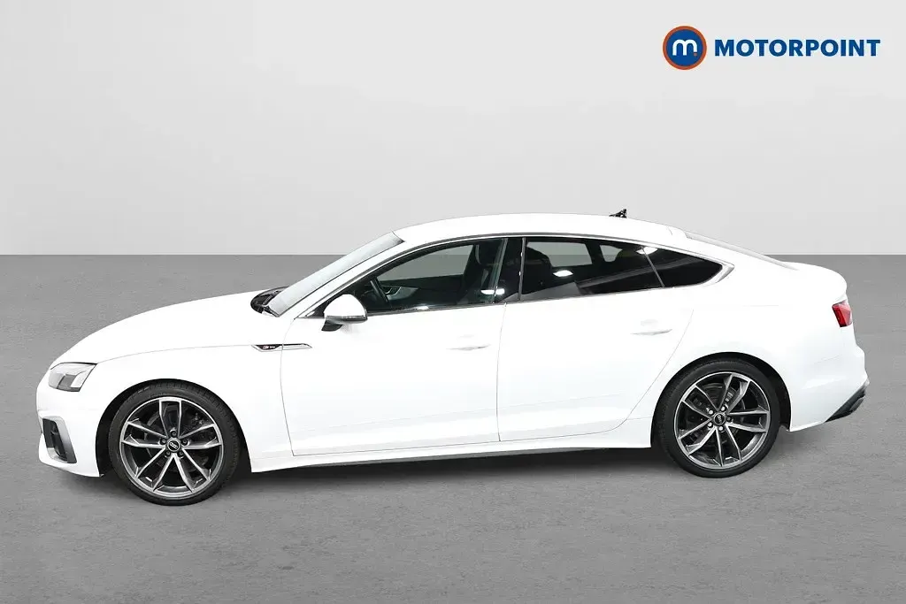 Używany Audi A5 S-Line 190 KM (139 kW) 2021 Biały Coupe