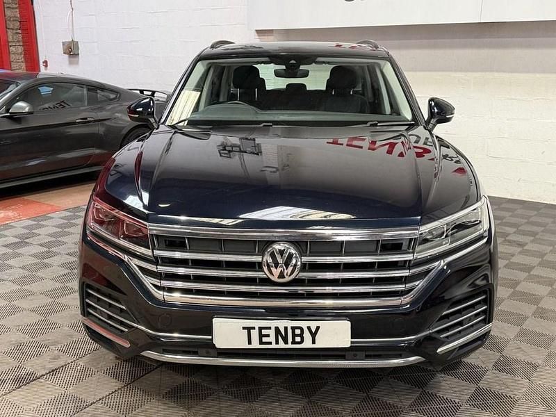 Used VW Touareg SEL 231 HP (169 kW) 2018 Blue SUV