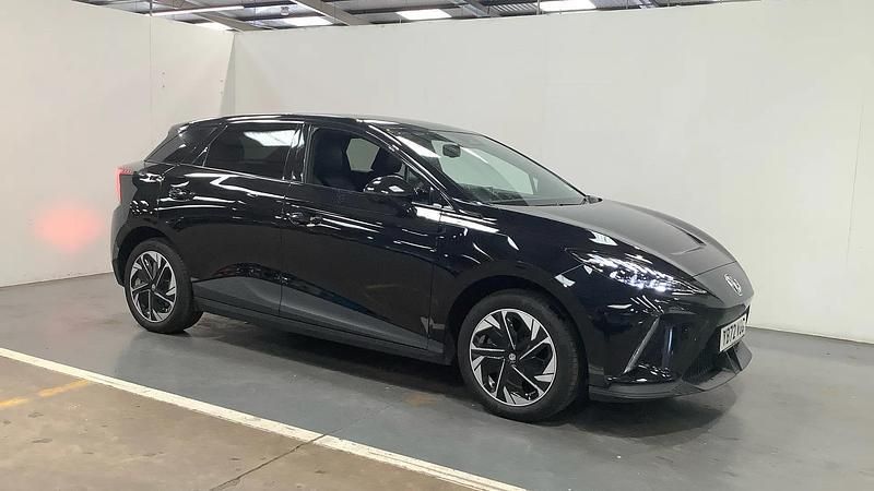 Black Used 2022 MG MG4 EV Trophy Hatchback | £14,998 (Good price) - Image 1/3