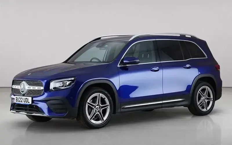 Used Mercedes GLB200 AMG line 163 HP (119 kW) 2022 Blue SUV
