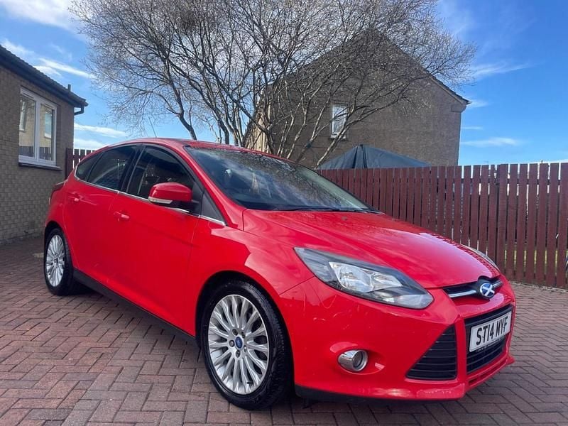 Used Ford Focus Zetec 2014 Red Hatchback