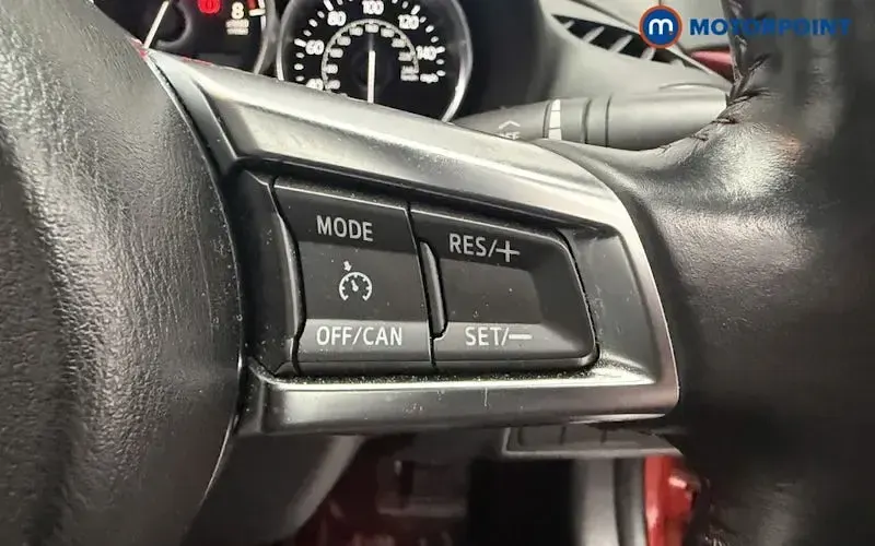 Used Mazda MX5 Inclusive 184 HP (135 kW) 2019 Red Cabriolet