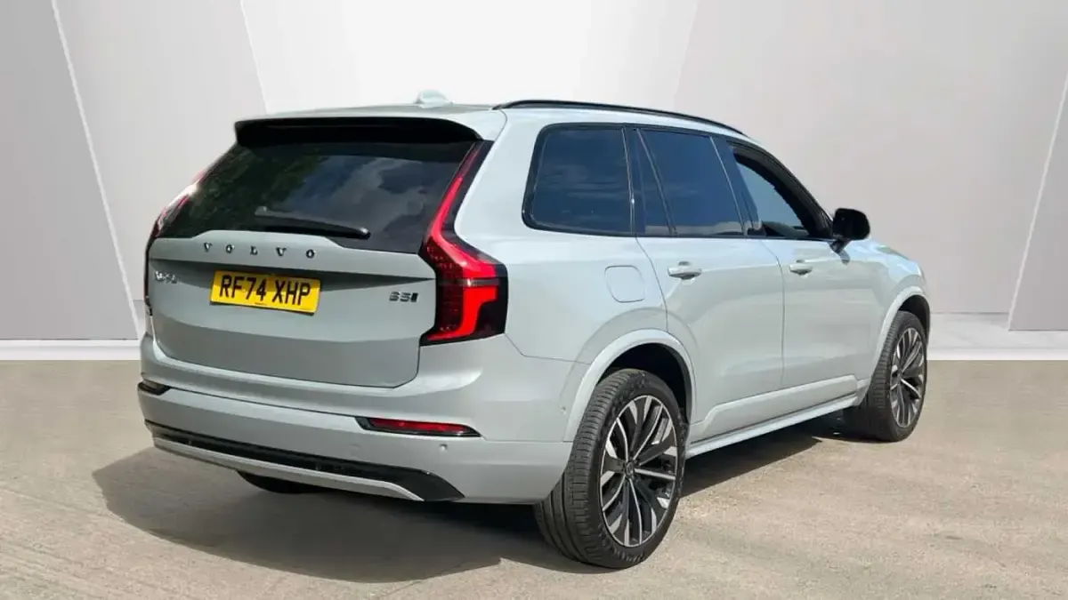 Used Volvo XC90 Ultra 455 HP (334 kW) 2025 Grey SUV