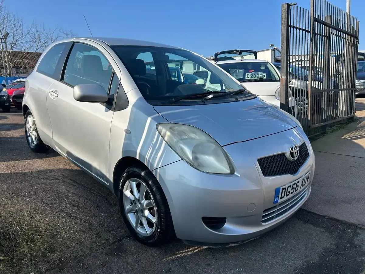 Used Toyota Yaris T3 2006 Silver Hatchback