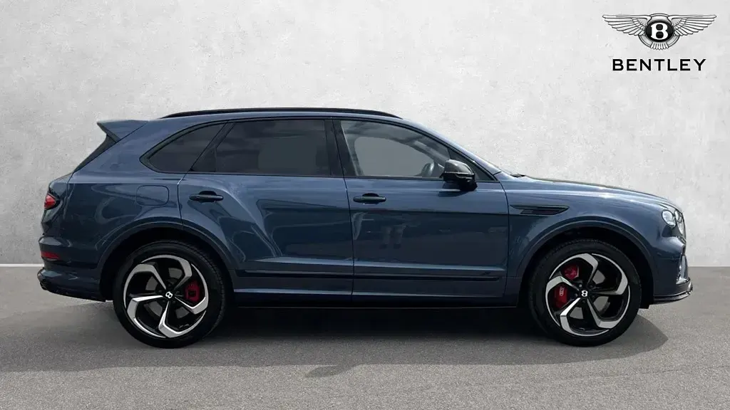 Used Bentley Bentayga 542 HP (398 kW) 2022 Blue SUV