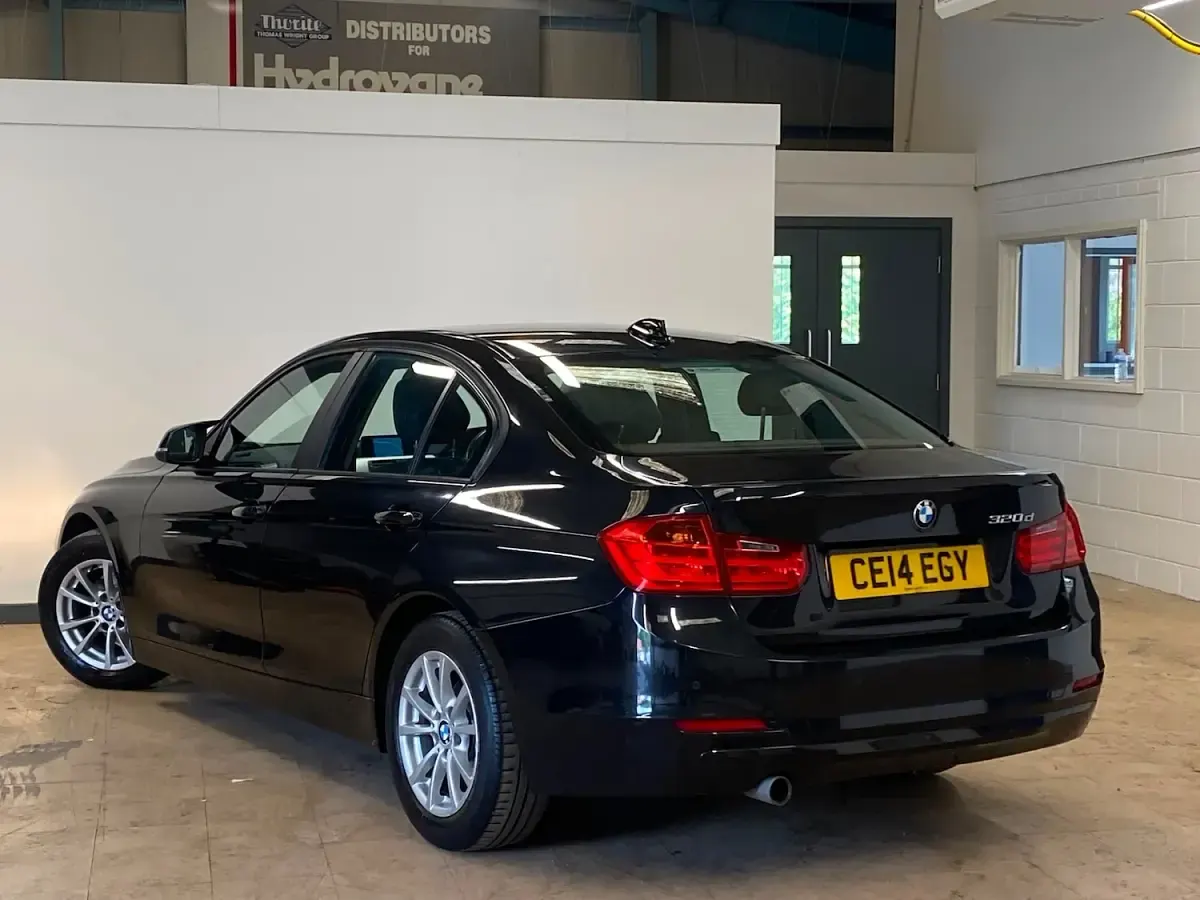 Used BMW 320 Efficient Dynamics 2014 Black Sedan