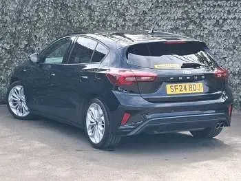 Used Ford Focus ST-Line X 155 HP (114 kW) 2024 Black Hatchback