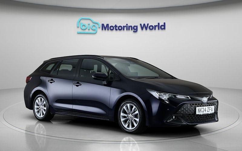 Used Toyota Corolla 140 HP (102 kW) 2026 Estate