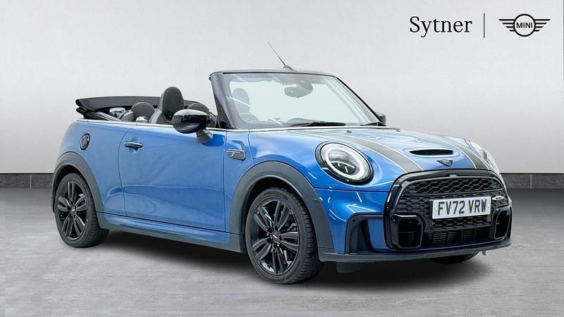 Blue Used 2023 Mini Cooper S Sport Hatchback | £21,500 (Fair price) - Image 1/4