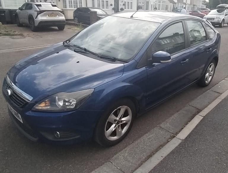 Blue Used 2008 Ford Focus Zetec Hatchback | £950 (Super price) - Image 1/4