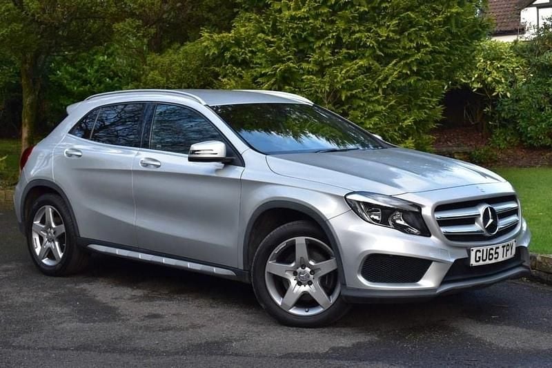 Silver Used 2015 Mercedes GLA220 AMG line SUV | £11,494 (Fair price) - Image 1/4