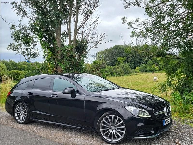 Black Used 2014 Mercedes CLS350 AMG line Estate | £12,495 (Fair price) - Image 1/4